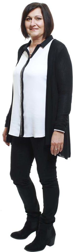https://lkc.de/wp-content/uploads/2018/07/AP22609_Sedlmaier_Birgit_Ganzkoerper_bearbeitet-308x1024.jpg