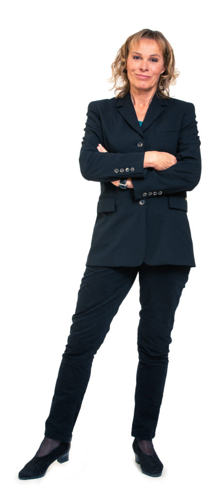 https://lkc.de/wp-content/uploads/2019/07/2019-J-04-03-LKC-Ganzkörper-Ferdinand44046-1-e1563389431157-446x1024.jpg